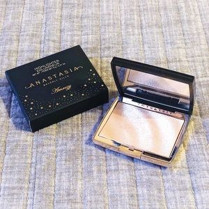 NIB Limited Edition Amrezy Highlighter—hard to fin